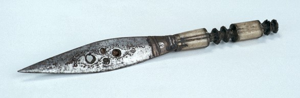 Safety Scalpel, Late 17th Century (Inv. 44746) 